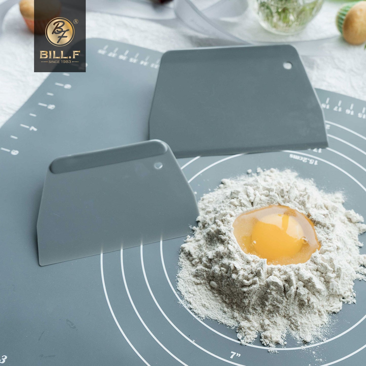 Plastic Cake Cream Spatula, Dough & Butter Batter Scraper for Home Baking, Essential Kitchen Gadgets & Cutting Tools
