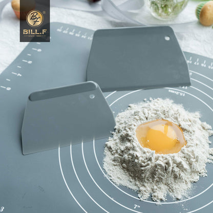 Plastic Cake Cream Spatula, Dough & Butter Batter Scraper for Home Baking, Essential Kitchen Gadgets & Cutting Tools