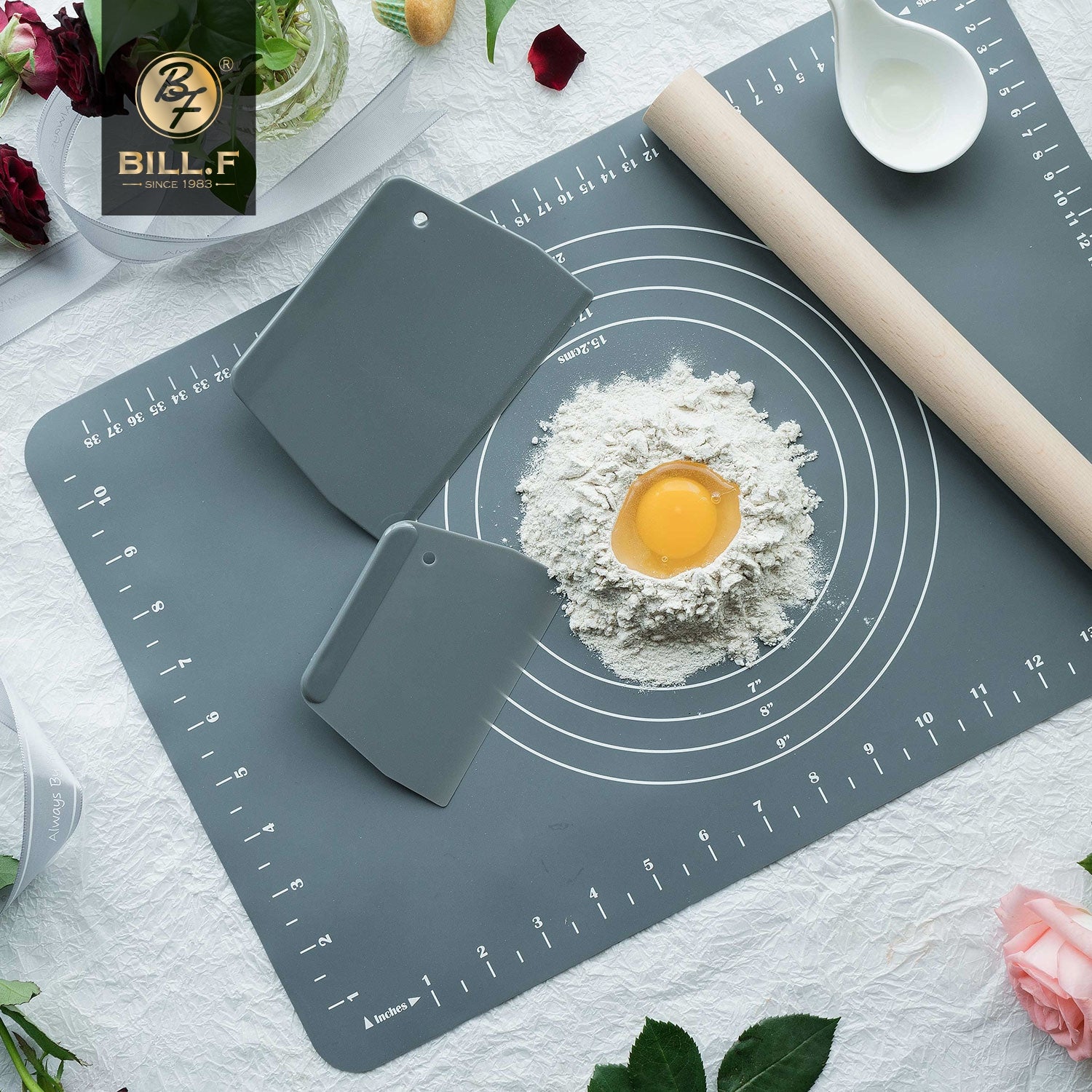 Plastic Cake Cream Spatula, Dough & Butter Batter Scraper for Home Baking, Essential Kitchen Gadgets & Cutting Tools