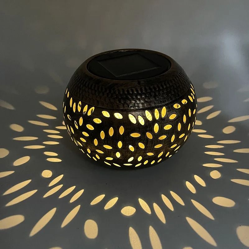 Solar Powered Outdoor Lantern Garden Light 11