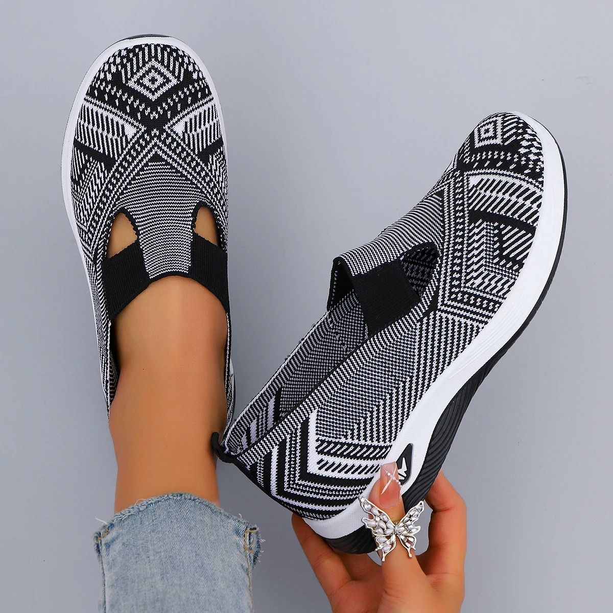 Breathable Mesh Flat Sneakers for Women Casual Summer Comfort Shoes