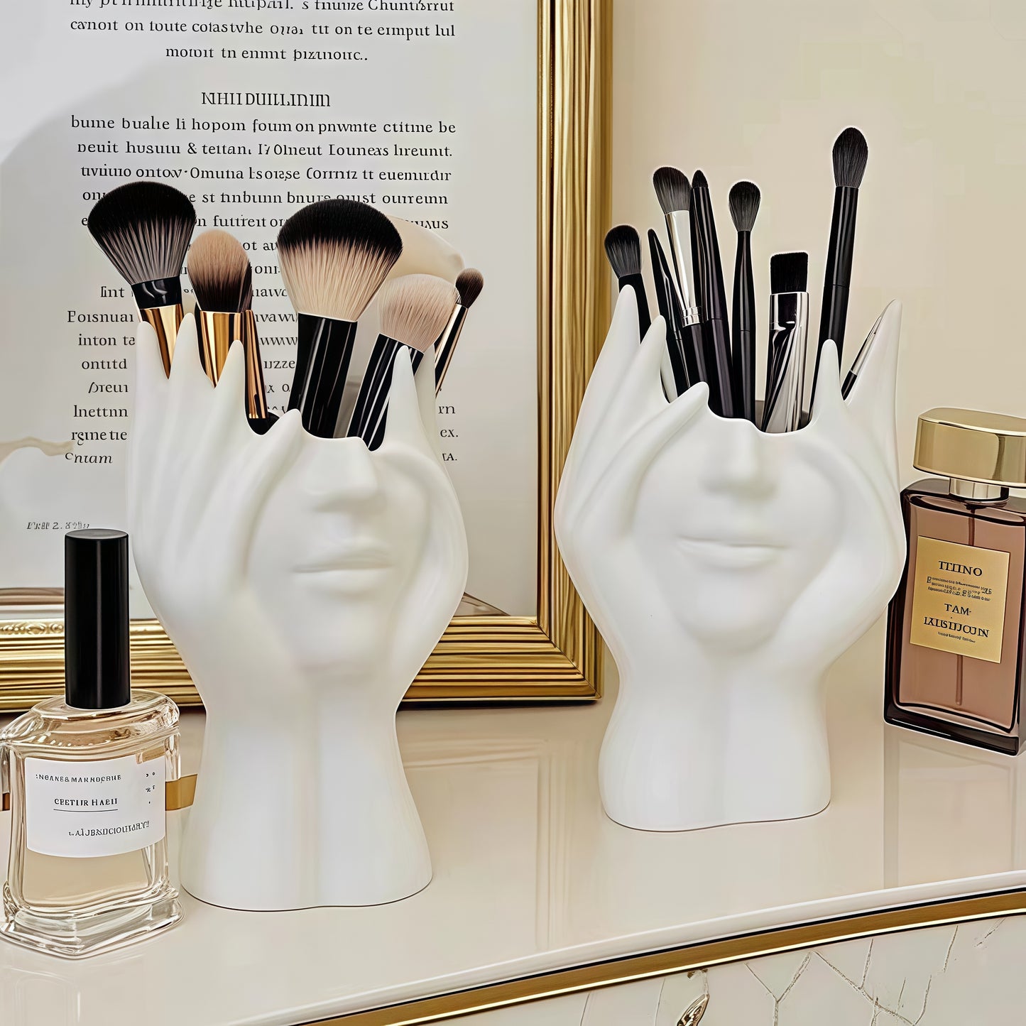 Nordic Creative Human Body Art Shaped Office Supplies, Multi-Functional Desktop Storage, Pen Holder, Makeup Brush Orga