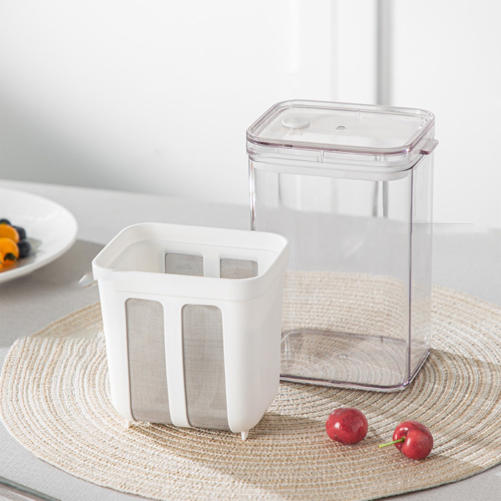 Greek Yogurt Strainer 1800ml with Filter Cloth, Whey Separator for Home Use, Kitchen Yogurt Making Filtration Tool