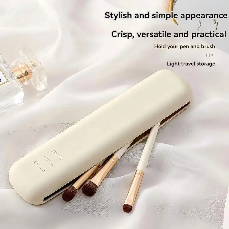 Silicone Makeup Brush Storage Set, Dust-Proof Travel Bag for Brow Pencils, Eyeshadow Brushes, More Portable Compact