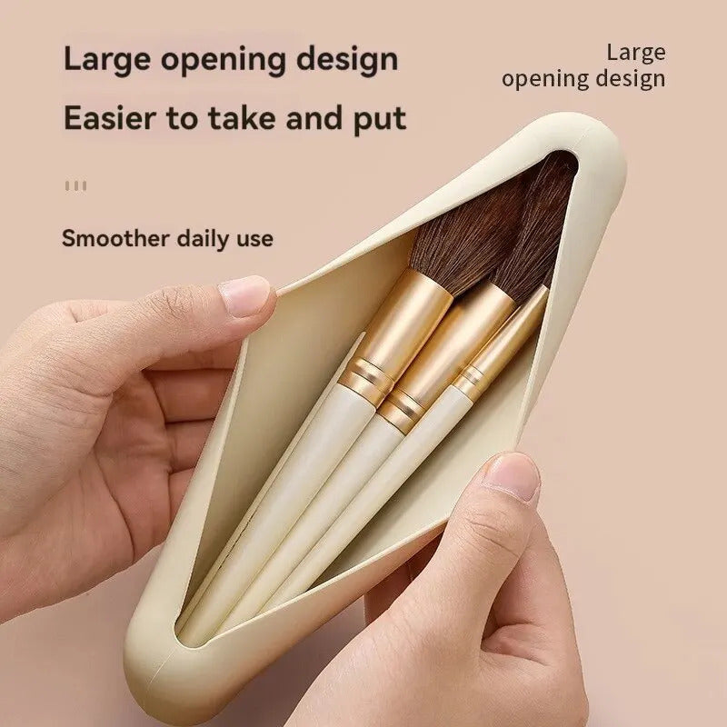 Silicone Makeup Brush Storage Set, Dust-Proof Travel Bag for Brow Pencils, Eyeshadow Brushes, More Portable Compact