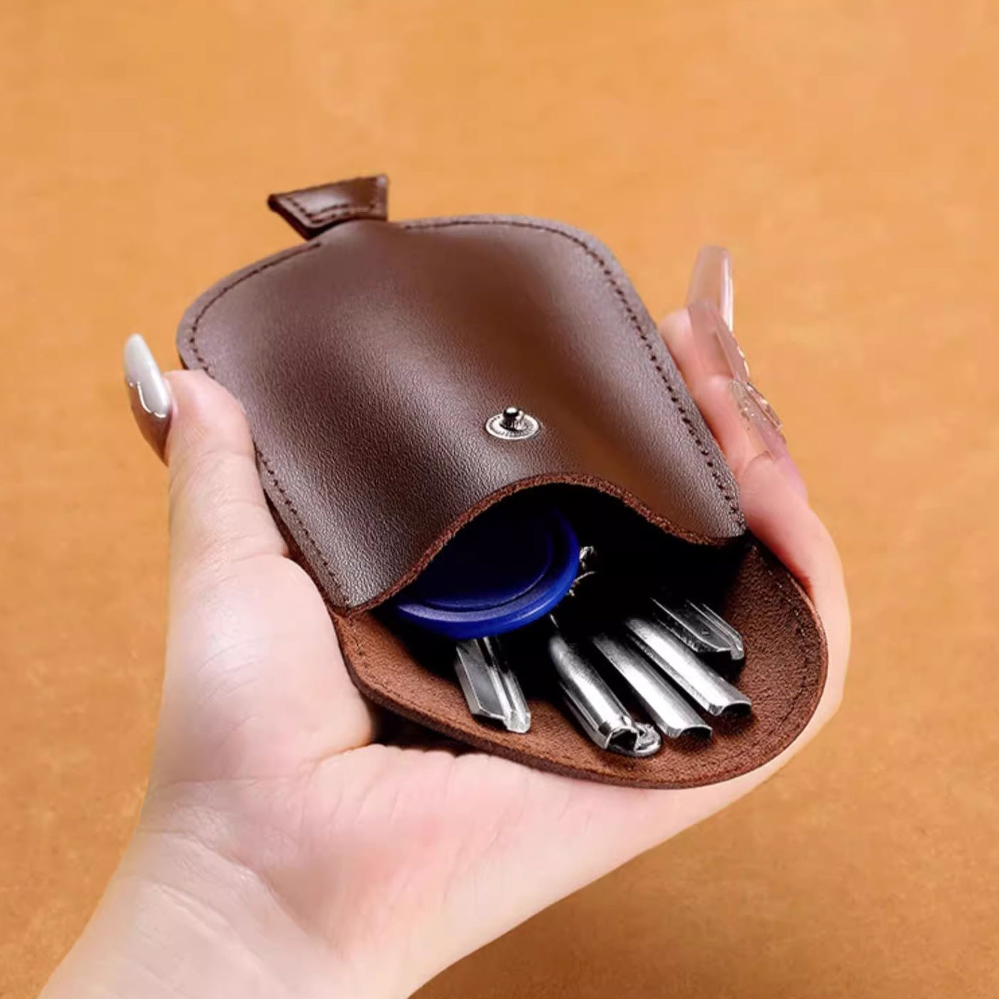 Key Box Cute Pull Out Key Wallets Case, Real Leather Key Holder with Pull, Type Pocket for Keys