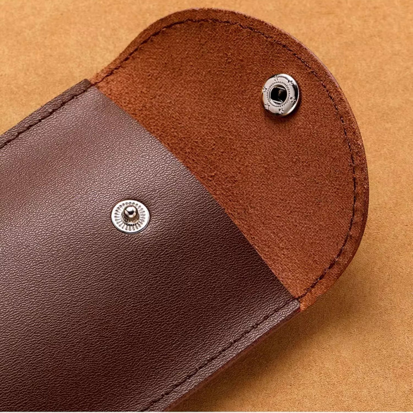 Key Box Cute Pull Out Key Wallets Case, Real Leather Key Holder with Pull, Type Pocket for Keys
