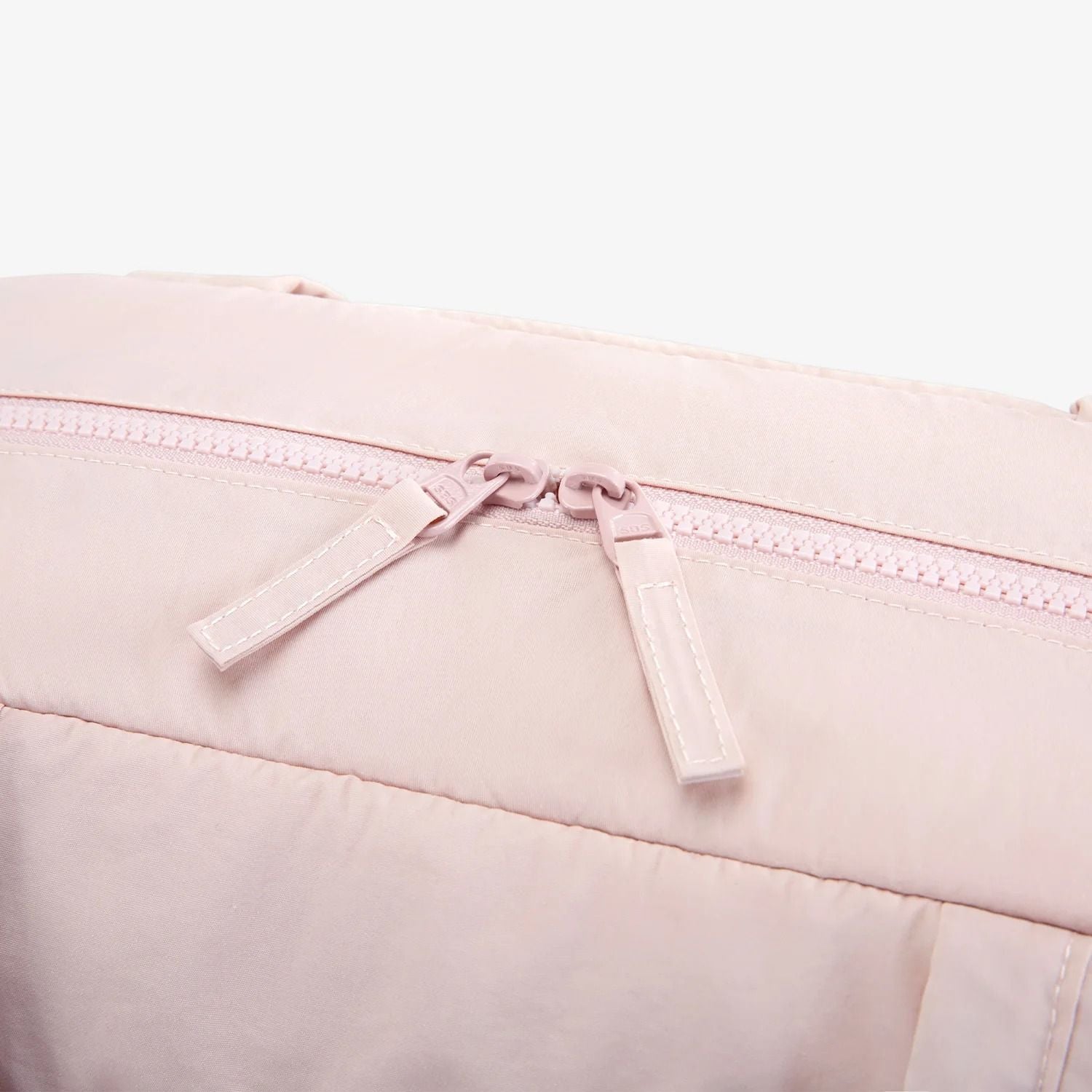 BAGSMART Waterproof Travel Duffel Gym Bag For Women With Wet Pocket Carry On Shoulder Weekender Bos 2