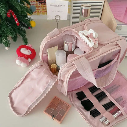 Large Capacity Travel Cosmetic Bag Toiletry Organizer With Multiple Compartments For Travel Use 2