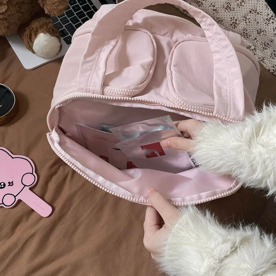 Large Capacity Travel Cosmetic Bag Toiletry Organizer With Multiple Compartments For Travel Use 3