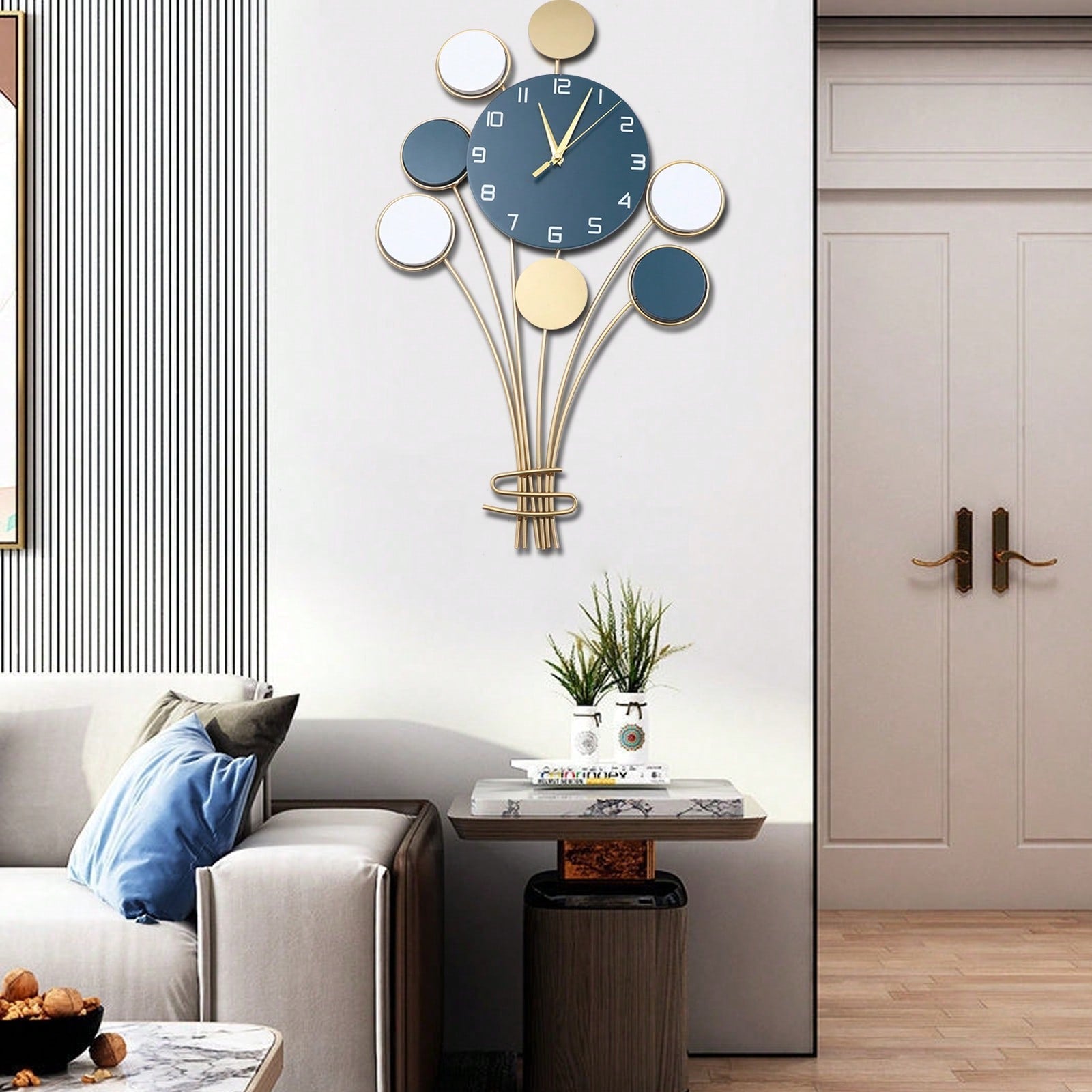 Silent Large Wall Clock Without Drilling, Battery Operated Balloon Clock, Simple Wall Art for Bedroom, Kids Room
