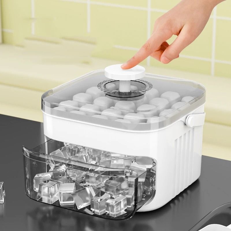 Large Capacity Reusable Ice Cube Tray with Press Top Lid