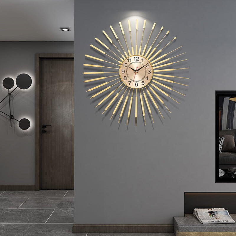 Luxury Retro Metal Gold Wall Clock for Large Rooms, Fashion Battery Operated, Silent Round Horloge Home Wall Decor