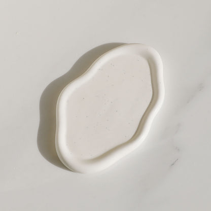 Ceramic Jewelry Dish for Women, Elegant Jewelry Tray Trinket Dish, Cloud Tray for Rings, Watches Keys, Perfect Christmas