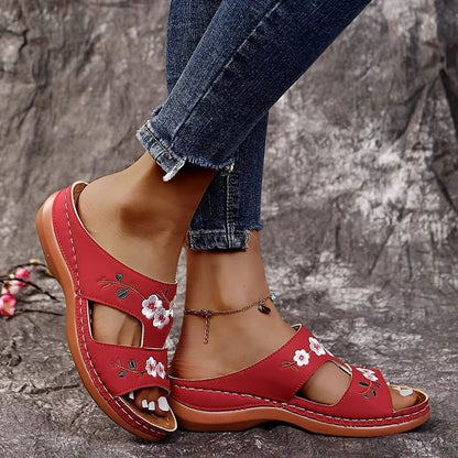 Elegant Bloom Leather Wedges  Flower Embroidered Sandals For Everyday Summer Comfort 4