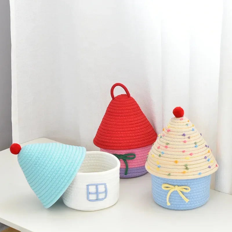 New Storage Basket, Cute Handwoven Desktop Organizer for Sundries, Cosmetics, Small Things, Gift Basket Desk Decor