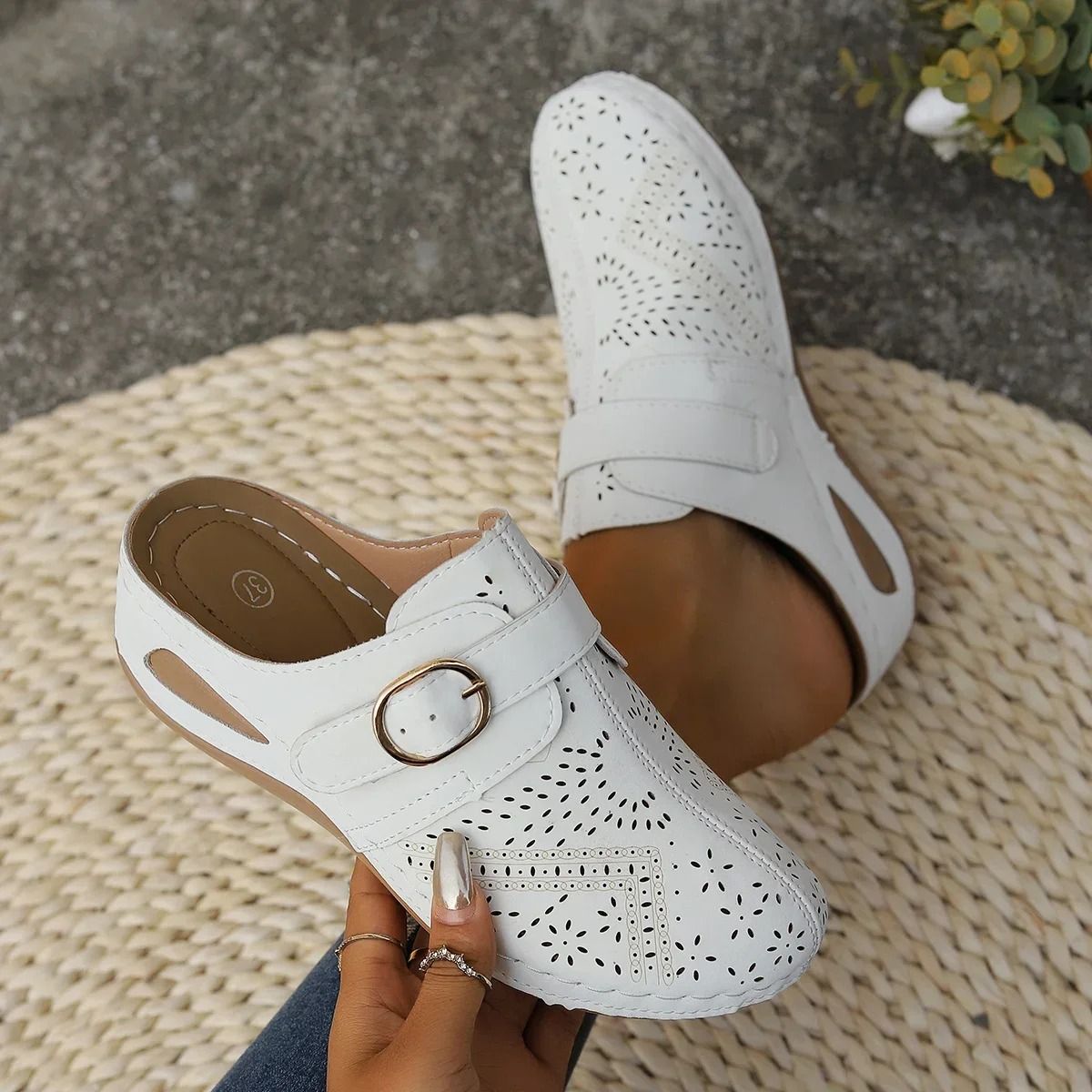 Womens Closed Toe Platform Slide Sandals