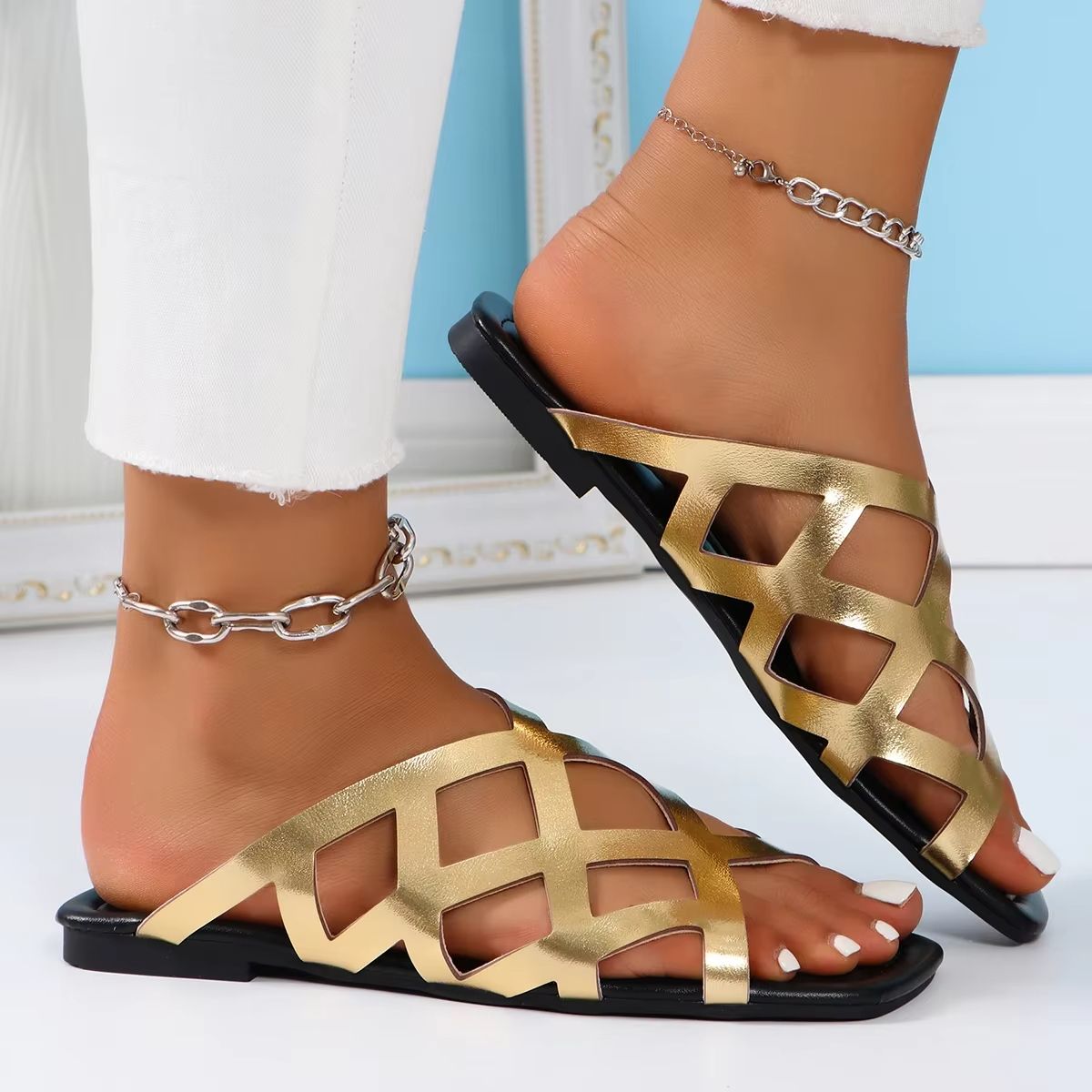 Women Solid Color Woven Sandals Soft Sole Casual Slides