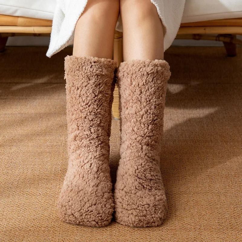 Thickened Thermal Winter Socks With Anti Slip Sole 4