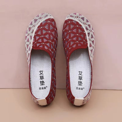 Women's Slip On Walking Shoes Lightweight Soft Sole Non Slip Casual Flats