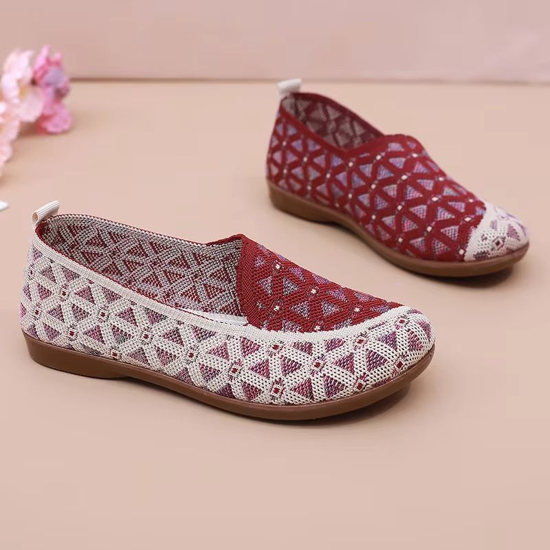 Womens Slip On Walking Shoes Lightweight Soft Sole Non Slip Casual Flats 2