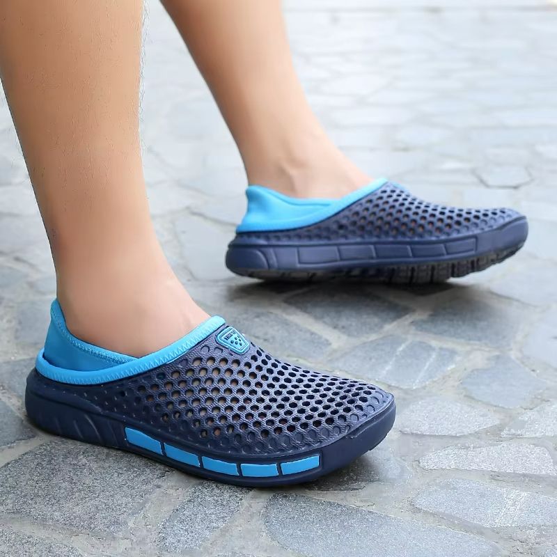 Coastal Breeze Lightweight Breathable Beach Clogs  Big Size Mens Sandals 3