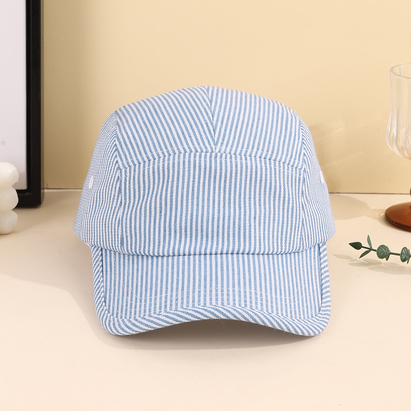 Korean Minimalist Striped Baseball Cap, Streetwear Hip Hop Flat Brim Hat, Unisex Couple Style Adjustable Fashion Cap