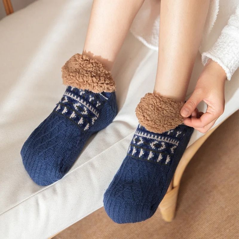 Super Warm Winter Non Slip Floor Socks 5