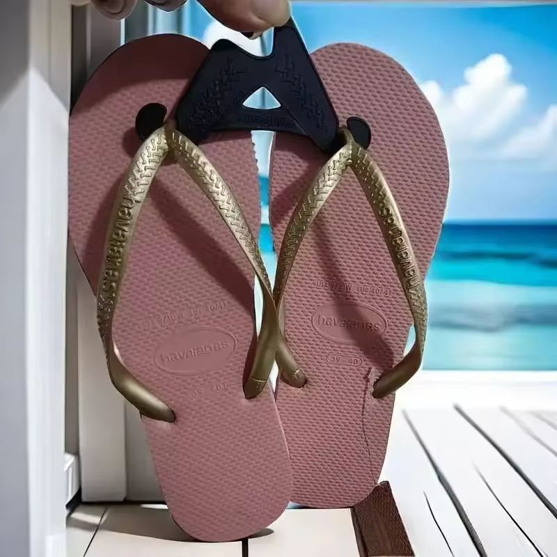 BreezeStep Womens Summer Flip Flops  Lightweight Fashionable Beach  Travel Sandals 13