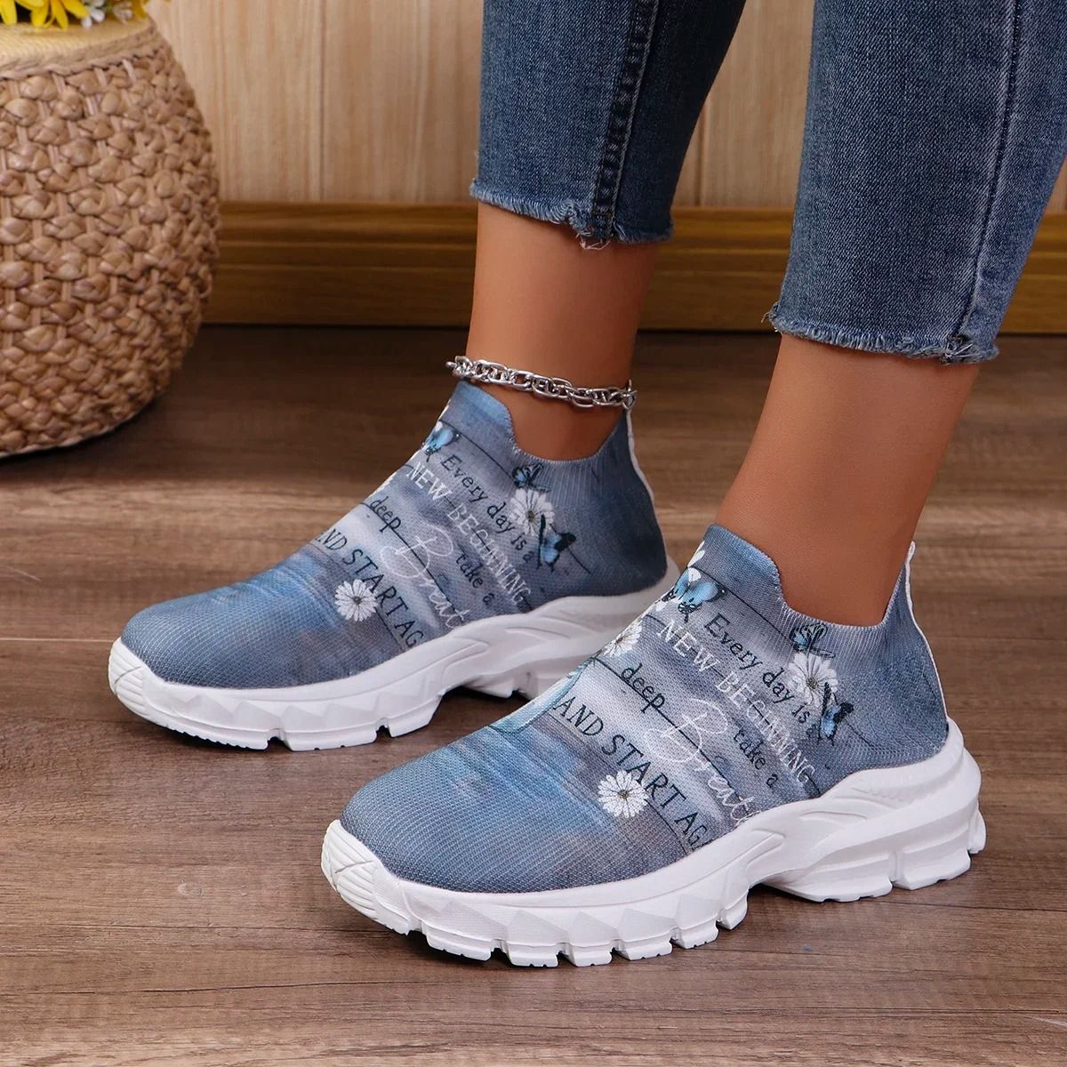 Floral Print Platform Sneakers Women Breathable Non Slip Running Shoes 4