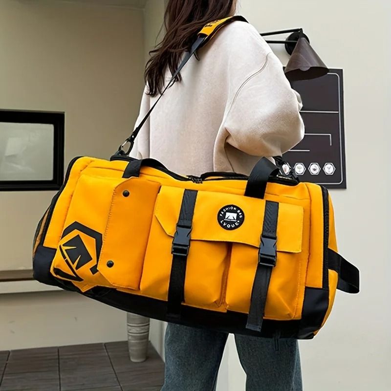 Large Capacity Travel Backpack With Wet And Dry Separation And Shoe Compartment 2