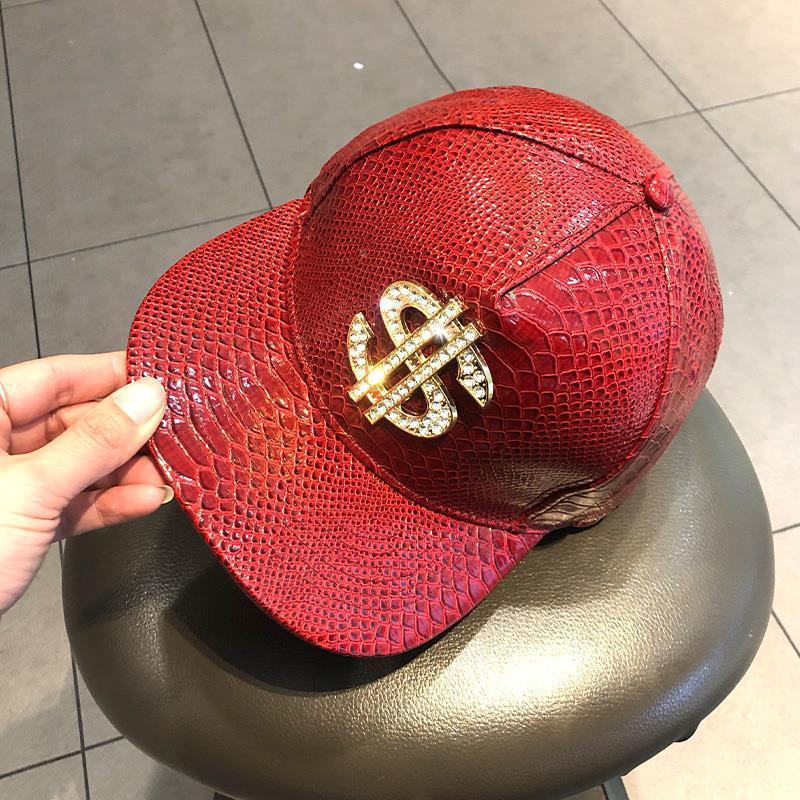 Flat Brim Hip Hop Caps Crocodile Pattern Metal Label Street Dance Fashion Hat Break Dancing Fitted  4