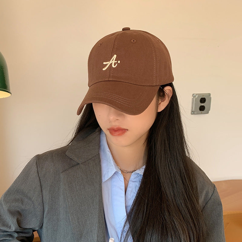 Retro Street Letter Embroidered Baseball Cap, Big Head Circumference Adjustable Duckbill Hat for Men and Women Casual