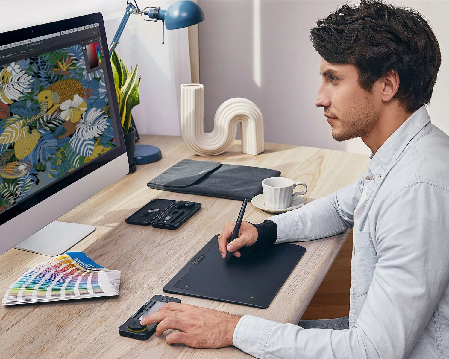Wireless Shortcut Control Pad For Artists And Creators 5