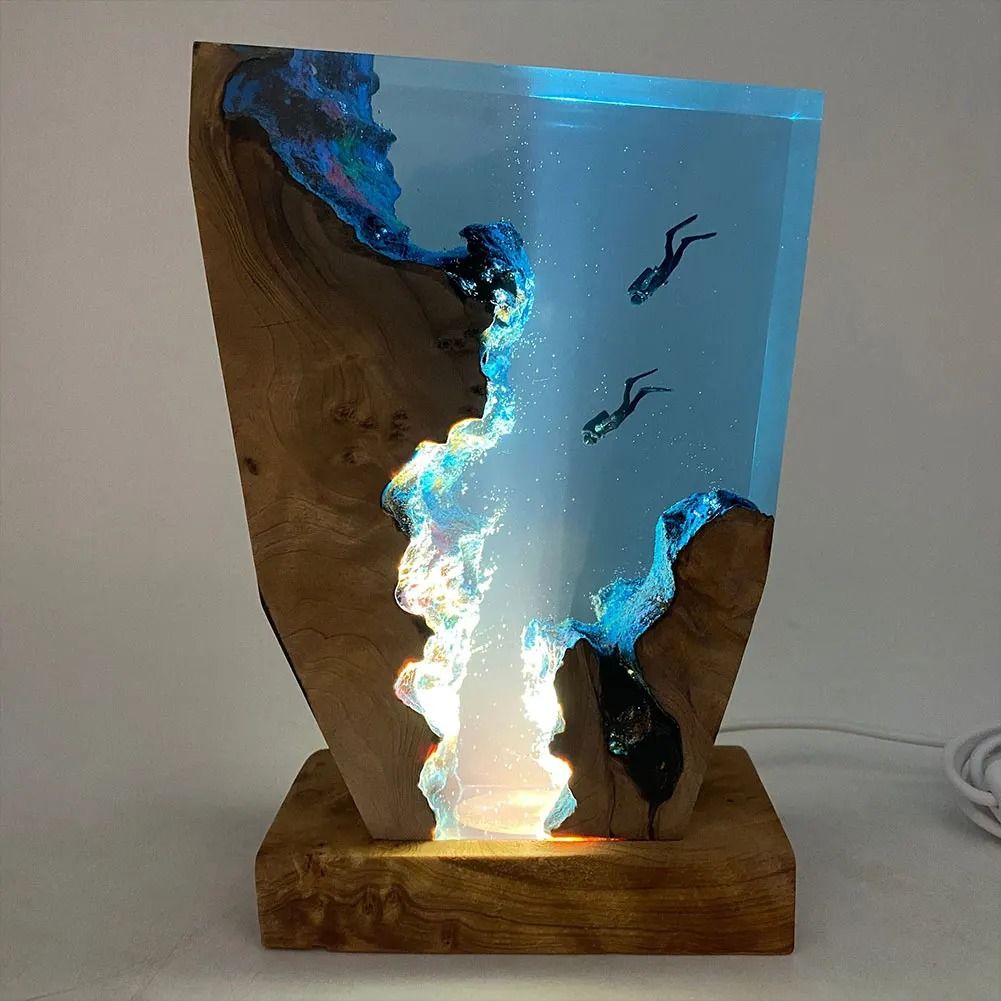 Seabed Exploration Diver Resin Table Light Deep Sea Diver Night Light For Bedroom Or Office 2