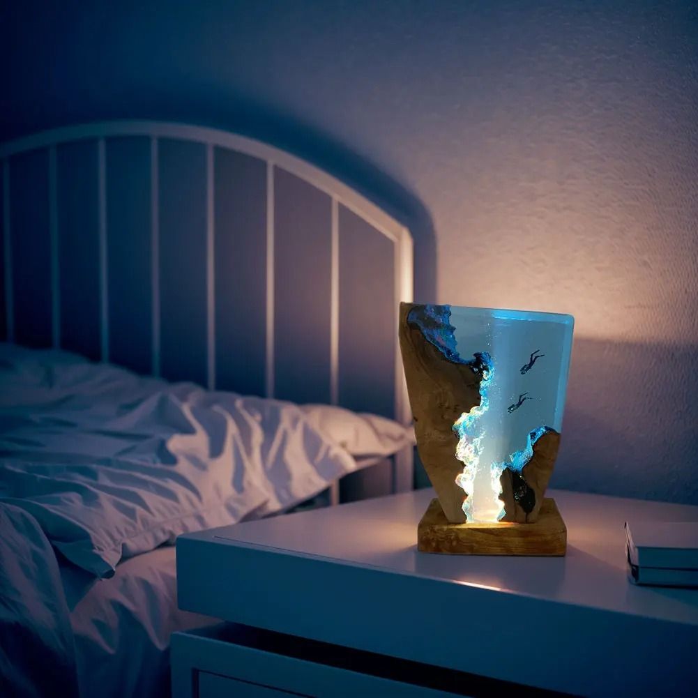Seabed Exploration Diver Resin Table Light Deep Sea Diver Night Light For Bedroom Or Office 3