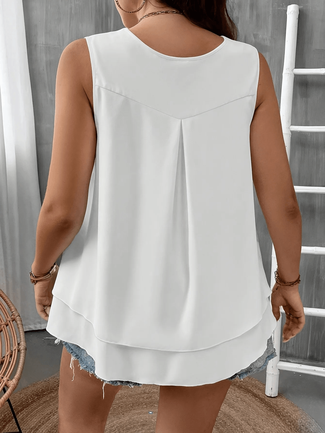 Flattering Flow Double Hem Plus Size Summer Vest Sleeveless V Neck Tank 4