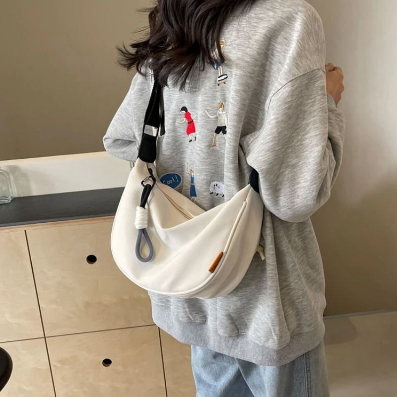 Women Dumpling Crossbody Bag With Wide Shoulder Strap And Zip Closure 3