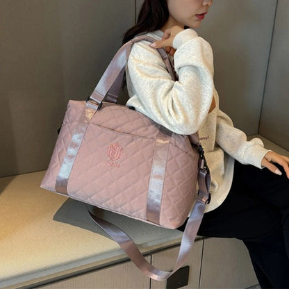 Large Capacity Waterproof Travel And Sports Bag With Shoulder Strap 3