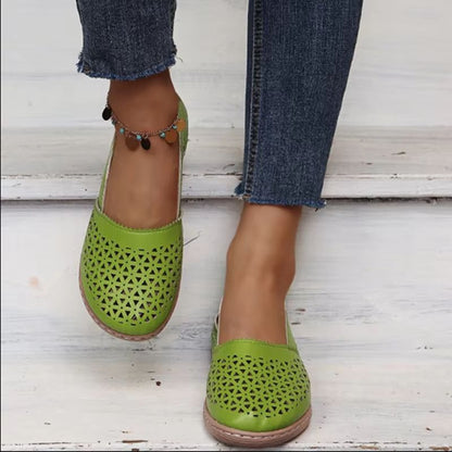 Womens Retro Mary Jane Summer Flat Sandals – Comfortable Round Toe Shoes with Button Detail