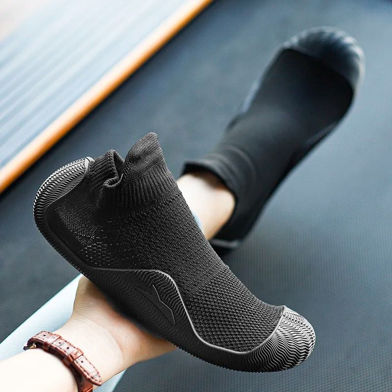 Lightweight Breathable Sports Shoes Yoga Indoor Fitness Skipping Rope Shoes Soft Sole Casual Walkin 6