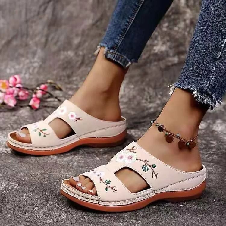 Women Embroidered Flower Leather Wedge Slippers 7
