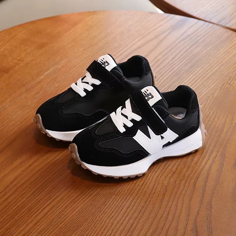 Kids Lightweight Sneakers For Boys And Girls Versatile Running Tennis And School Shoes 2