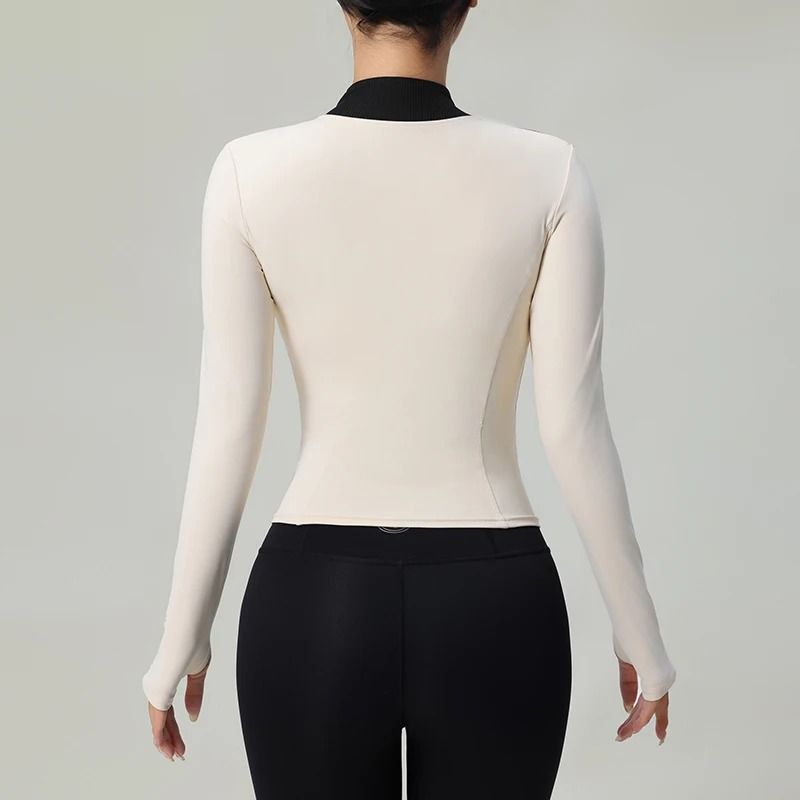 Women Slim Fit Zip Up Sports Jacket With Long Sleeves 1