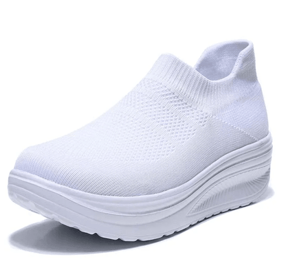 StrideEase Womens Slip On Platform Sneakers 4