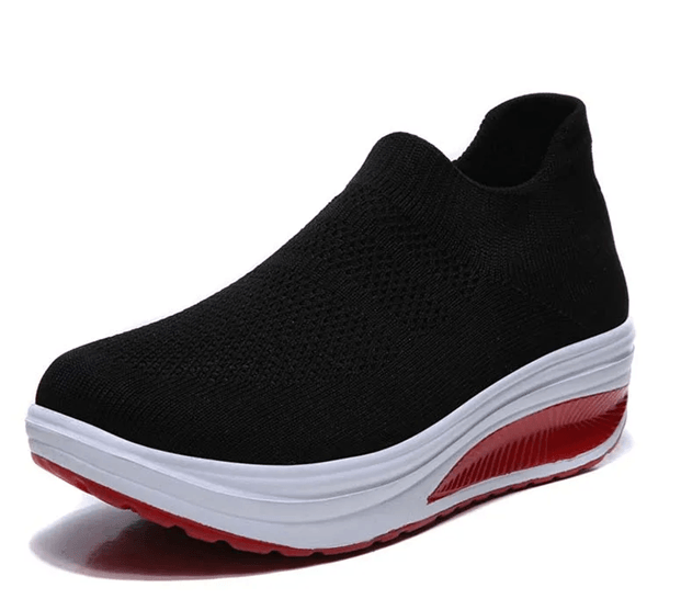 StrideEase Womens Slip On Platform Sneakers 7
