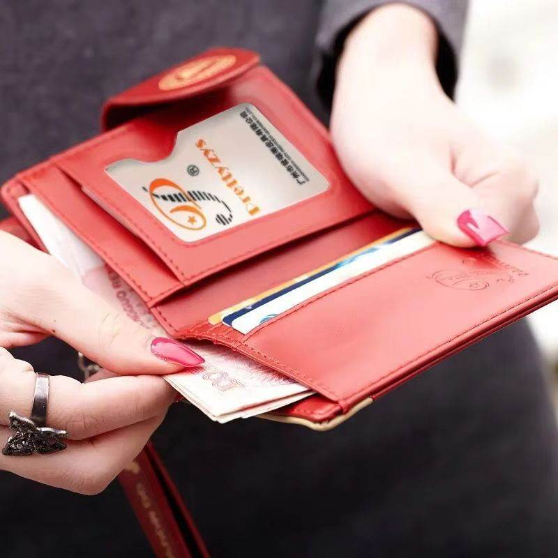 Womens Short PU Leather Wallet  Cute Cartoon Folding Zipper Handbag With MultiCard Slots 5