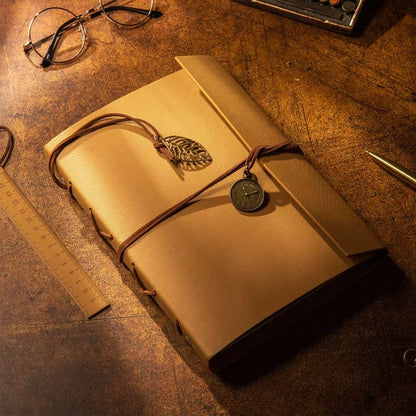 DIY Retro Memory Album – Handmade Scrapbook & Kraft Paper Photo Book with Storage Envelopes for Couples & Gifts