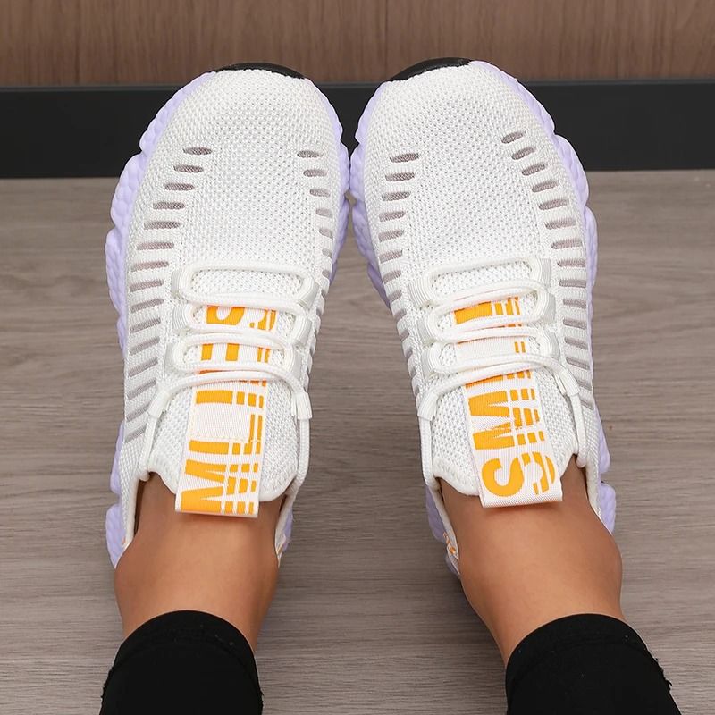 Lightweight Mesh Sports Shoes Breathable Soft Sole Walking Sneakers 5