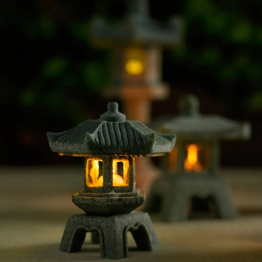 Mini Pagoda Lantern Garden Statue  Zen Outdoor  Aquarium Decoration 2